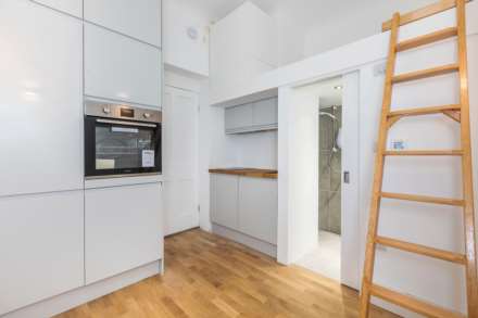 Cromwell Road, Earl's Court, SW5, Image 1