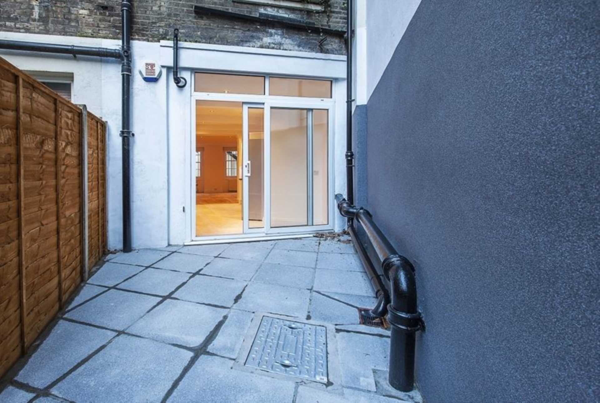 Cleveland Square, Lancaster Gate, W2, Image 13