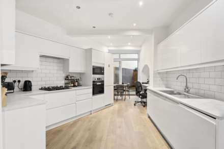 Cleveland Square, Lancaster Gate, W2, Image 4