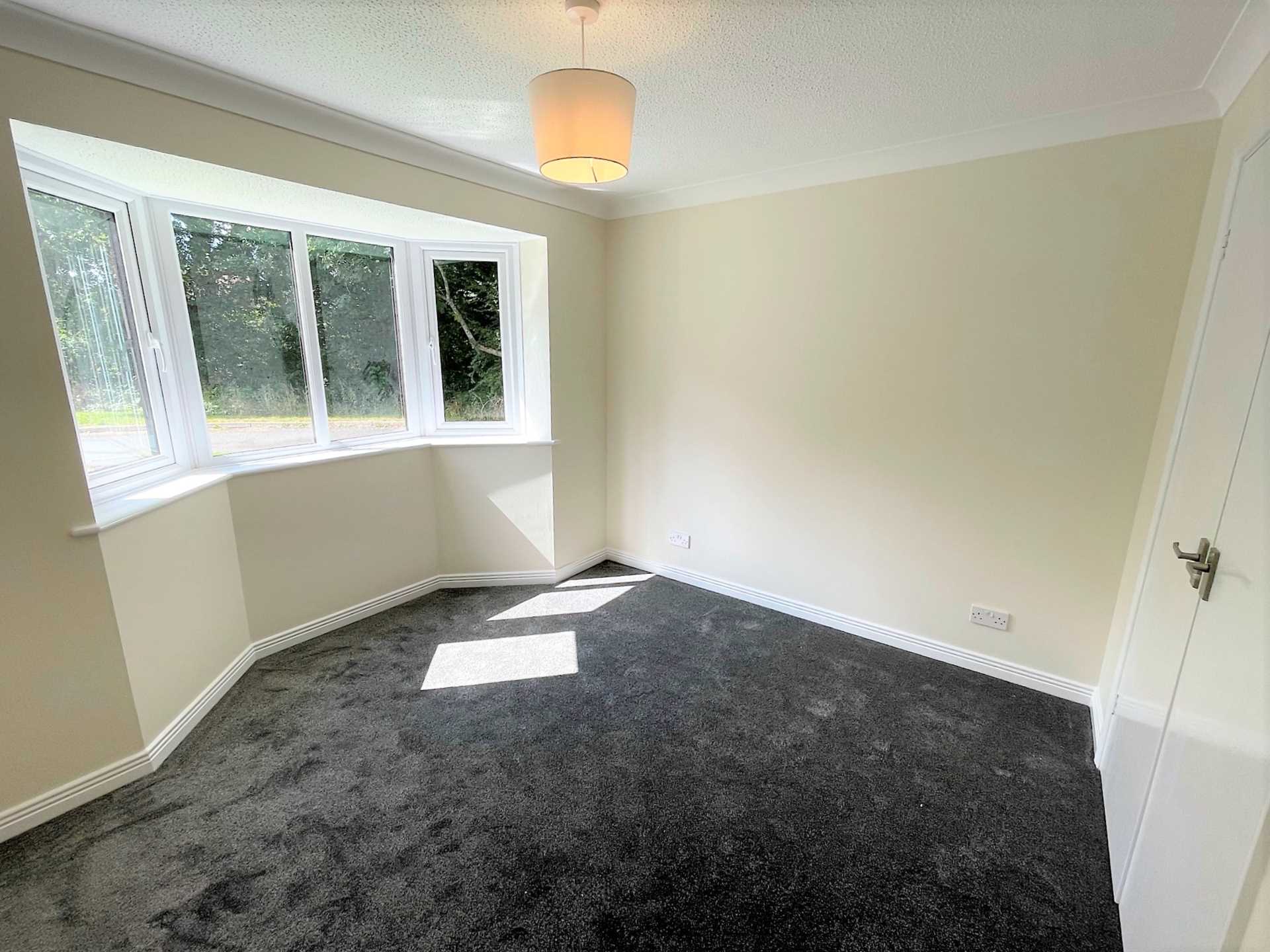 Property To Rent Blue Pryor Court, Fleet Honey Lettings (ID 632)