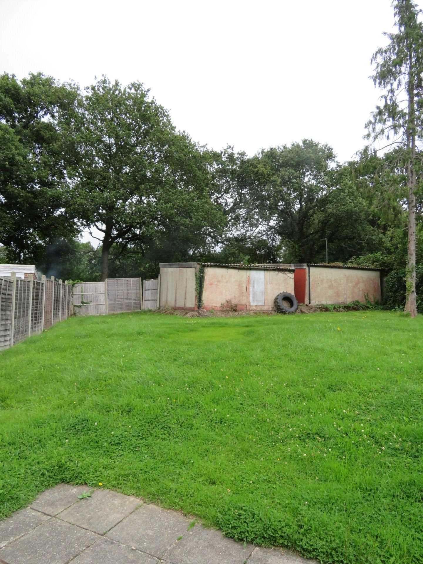 The Chase, Guildford, Image 7