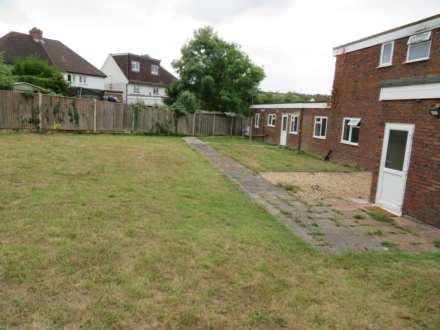 The Chase, Guildford, Image 15