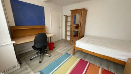 Property For Rent Aldershot Road, Guildford