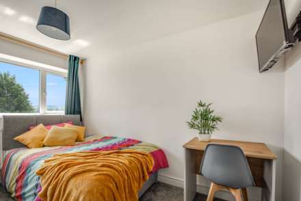 Queens Drive, Guildford, Image 13