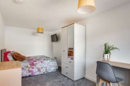 Queens Drive, Guildford, Image 5