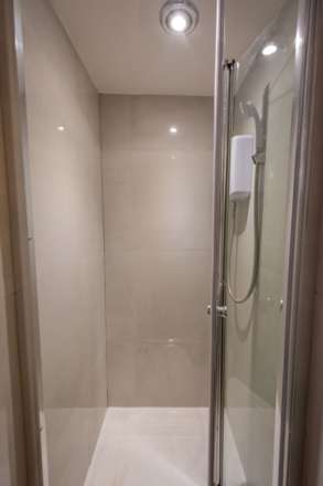 Queens Drive, Guildford, Image 6