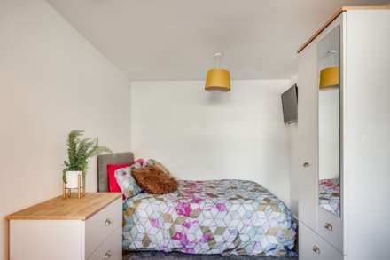 Queens Drive, Guildford, Image 7