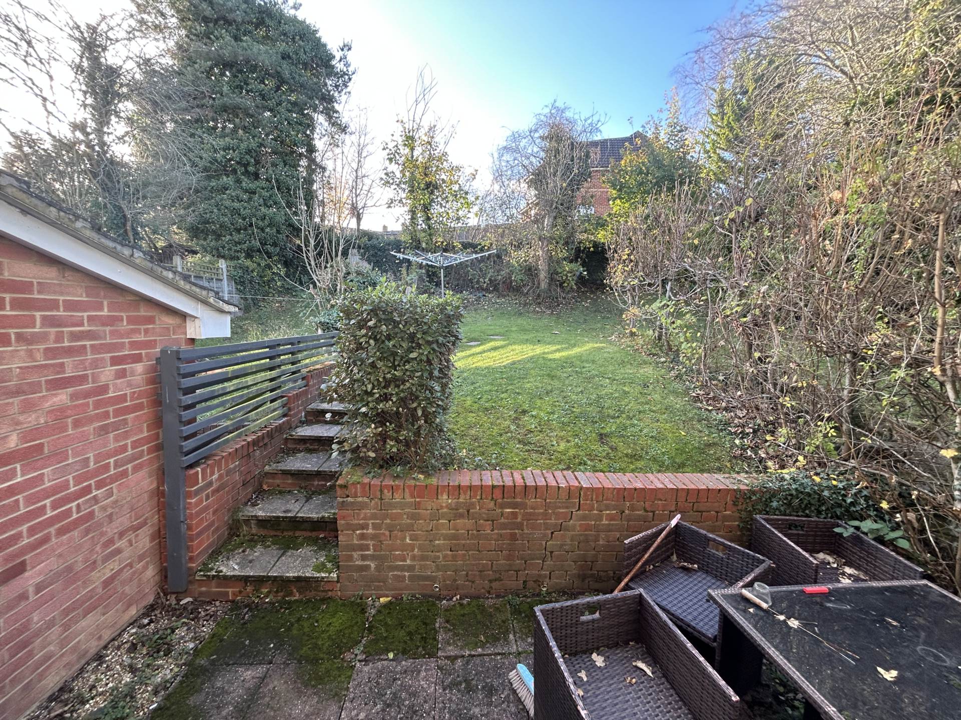 Guildford Park Avenue, Guildford, Image 10