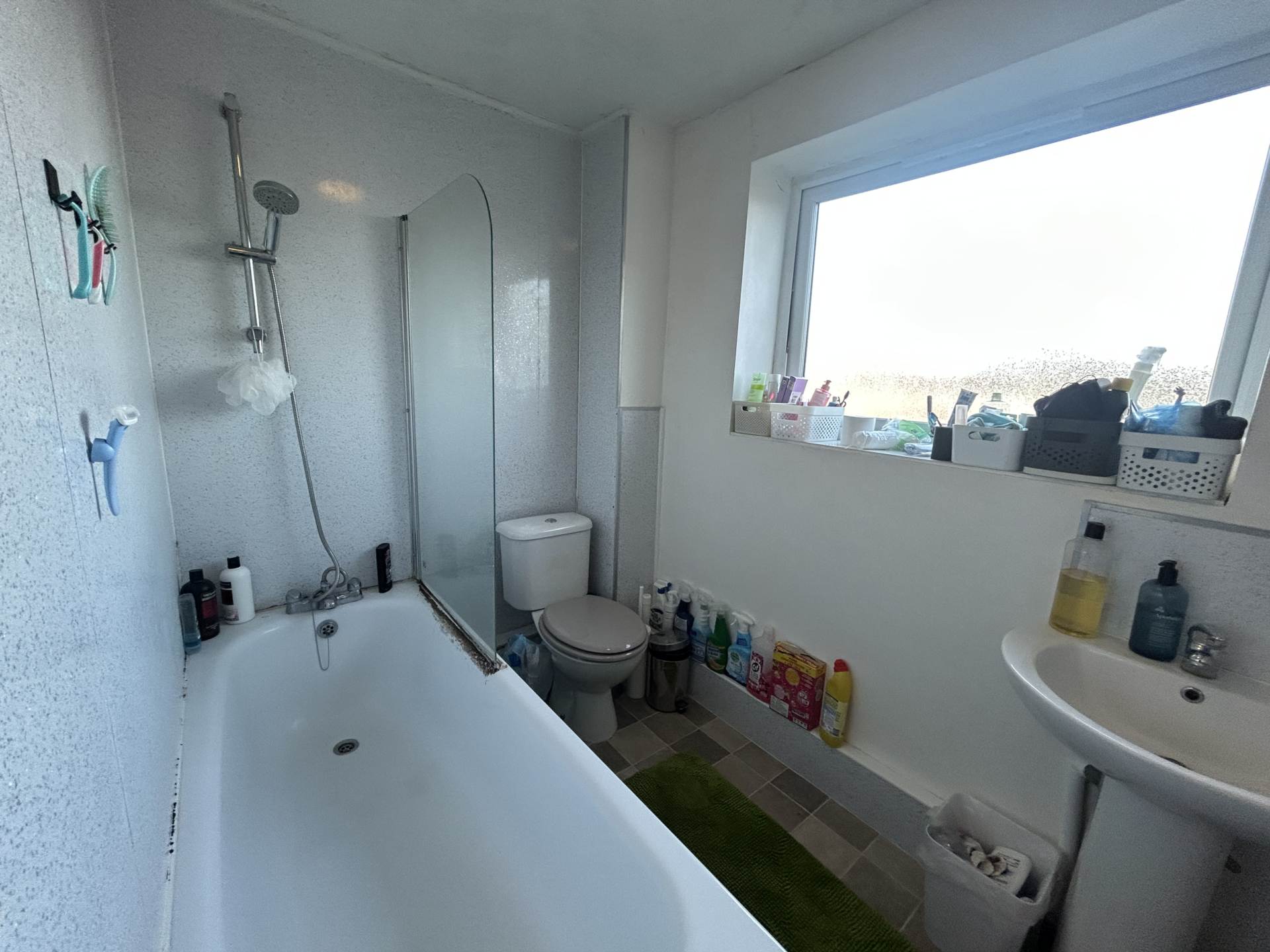 Guildford Park Avenue, Guildford, Image 8