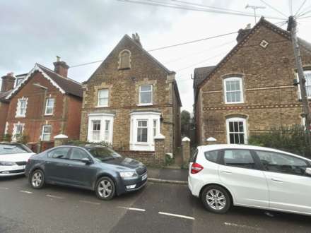 Markenfield Road, Guildford, Image 1