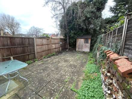 Markenfield Road, Guildford, Image 11