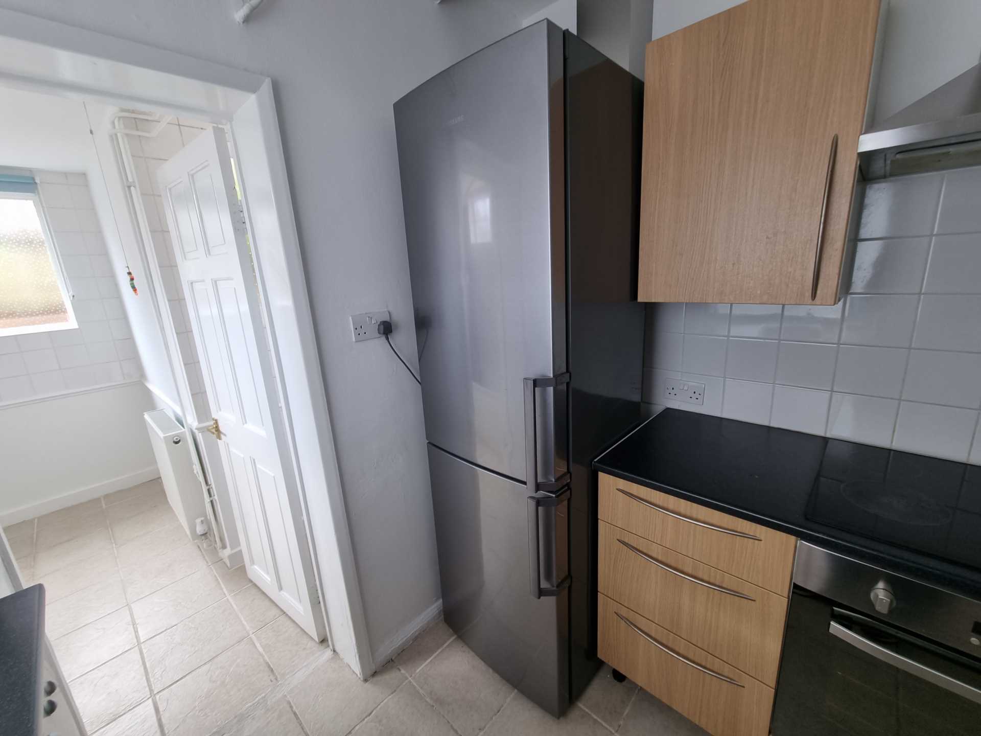 Guildford Park Road, Guildford, Image 4