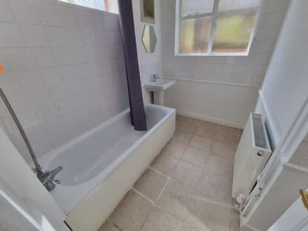 Guildford Park Road, Guildford, Image 5