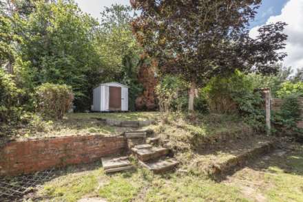 Applegarth Avenue, Guildford, Image 8