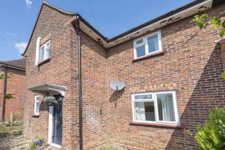 8 Bedroom Semi-Detached, Southway, Guildford