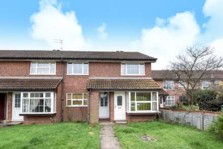 John Russell Close, GU2