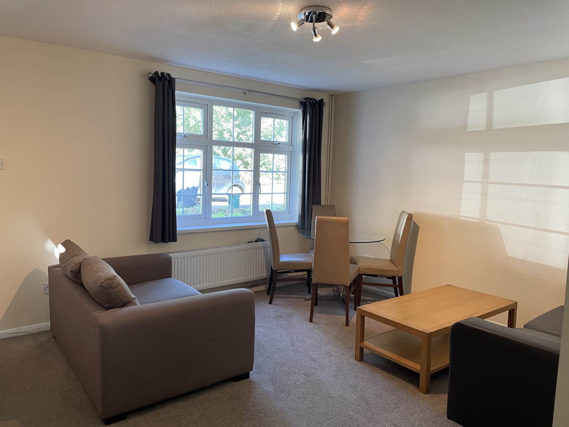 Southway, Guildford, Image 6