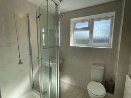 Southway, Guildford, Image 2