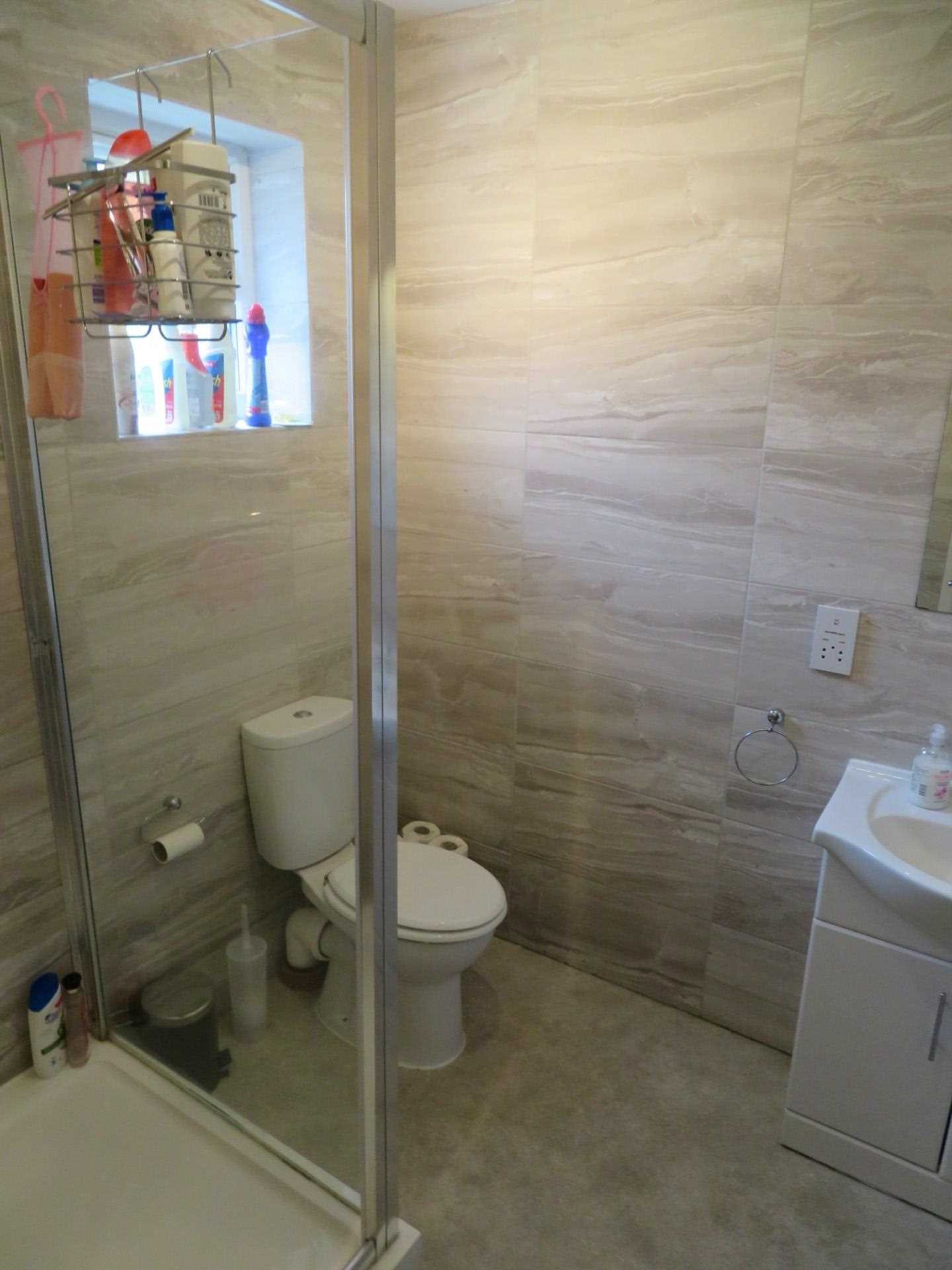 Southway, Guildford, Image 8