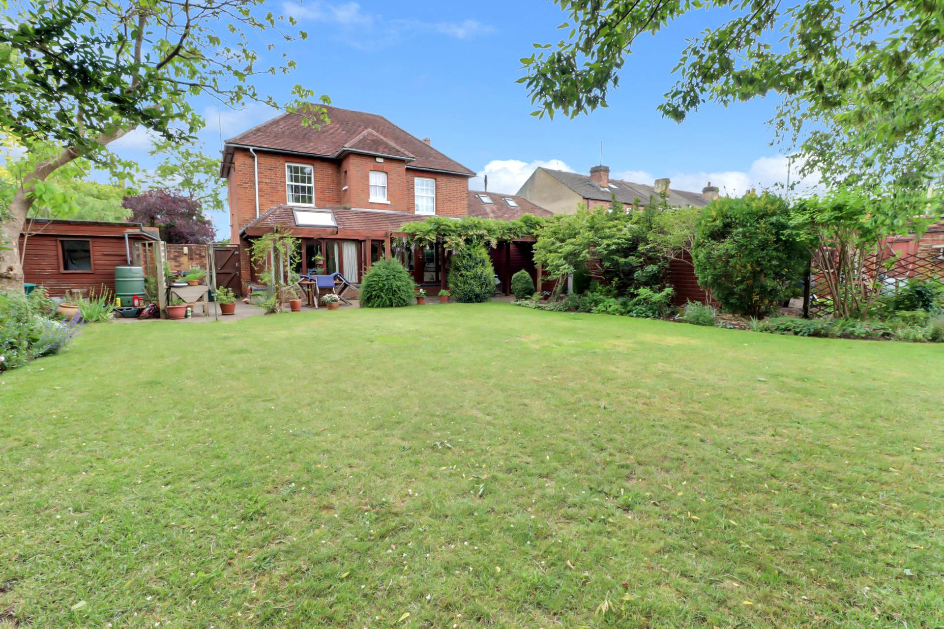 Church Road, Earley, Image 18