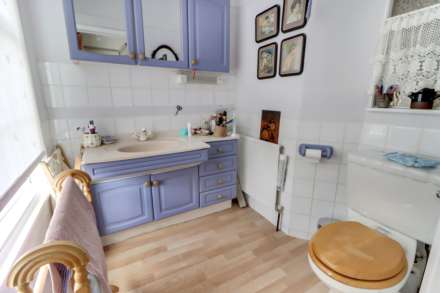 Church Road, Earley, Image 11