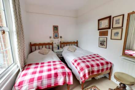 Church Road, Earley, Image 13