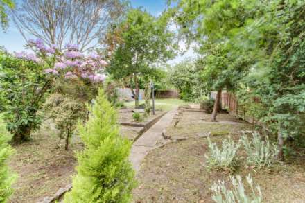 Wokingham Road, Earley, Image 11