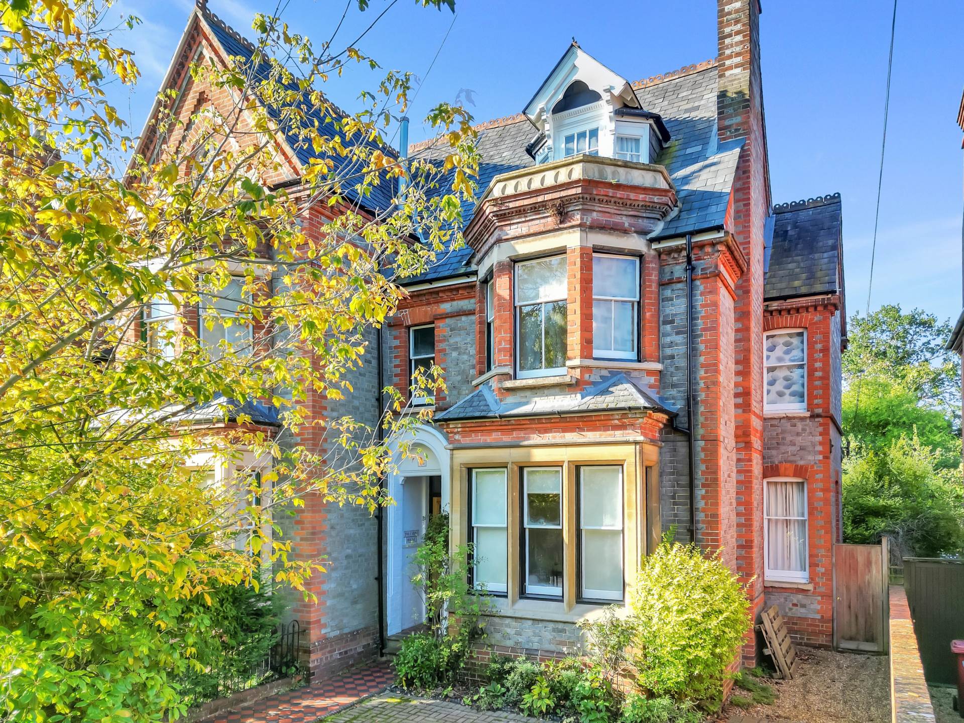 Hamilton Road, Reading, Image 1