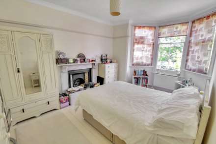 Hamilton Road, Reading, Image 9