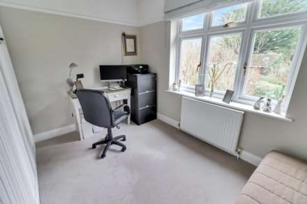 Aldbourne Avenue, Earley, Image 15