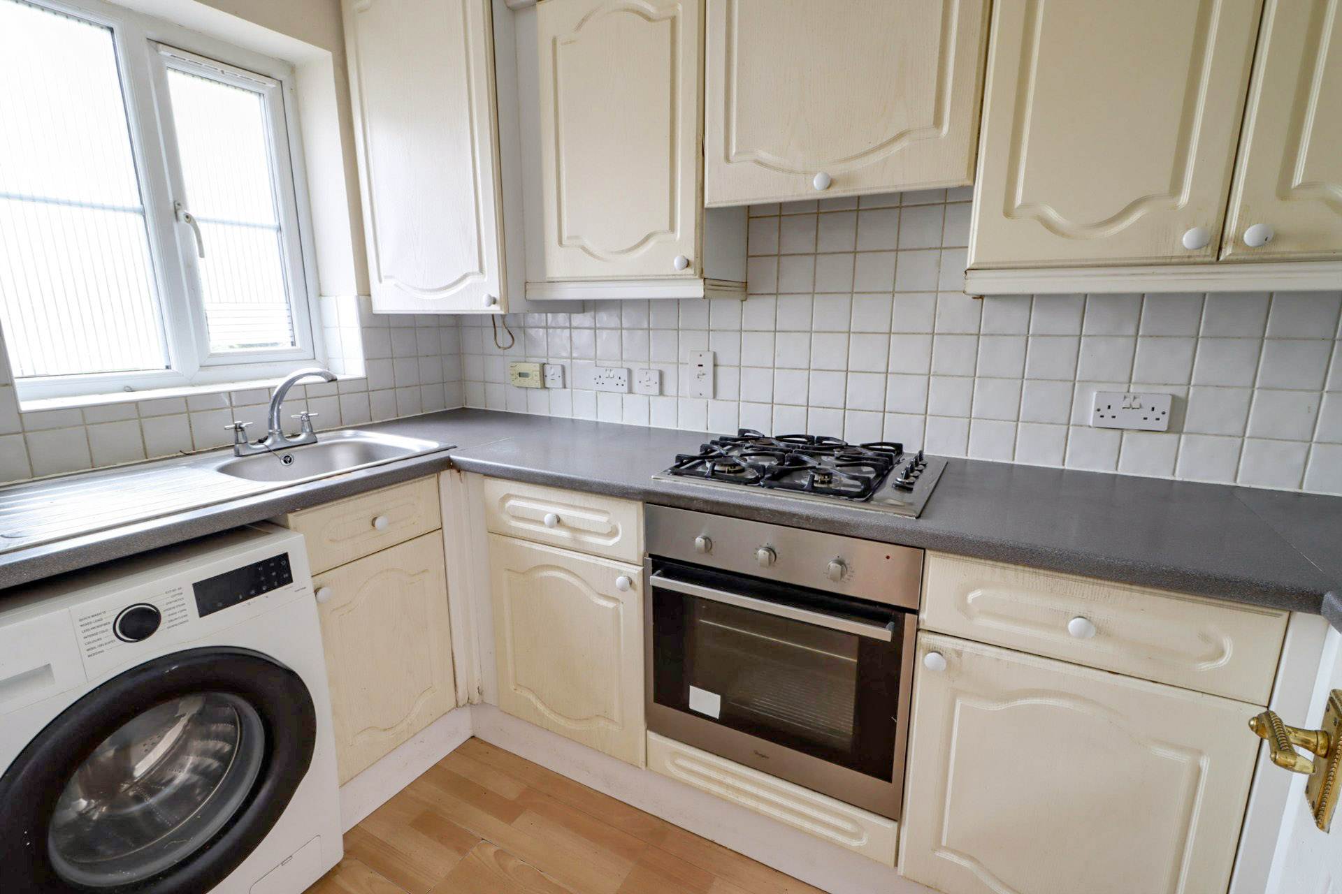 Blackthorn Close, Earley, Image 2