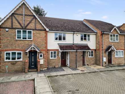 Blackthorn Close, Earley