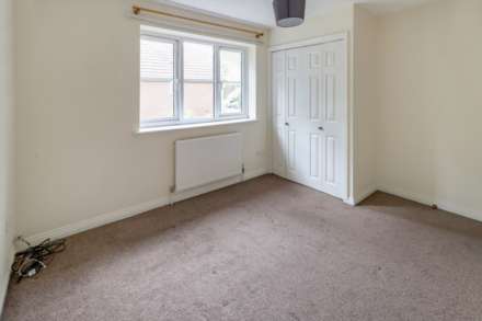 Blackthorn Close, Earley, Image 8