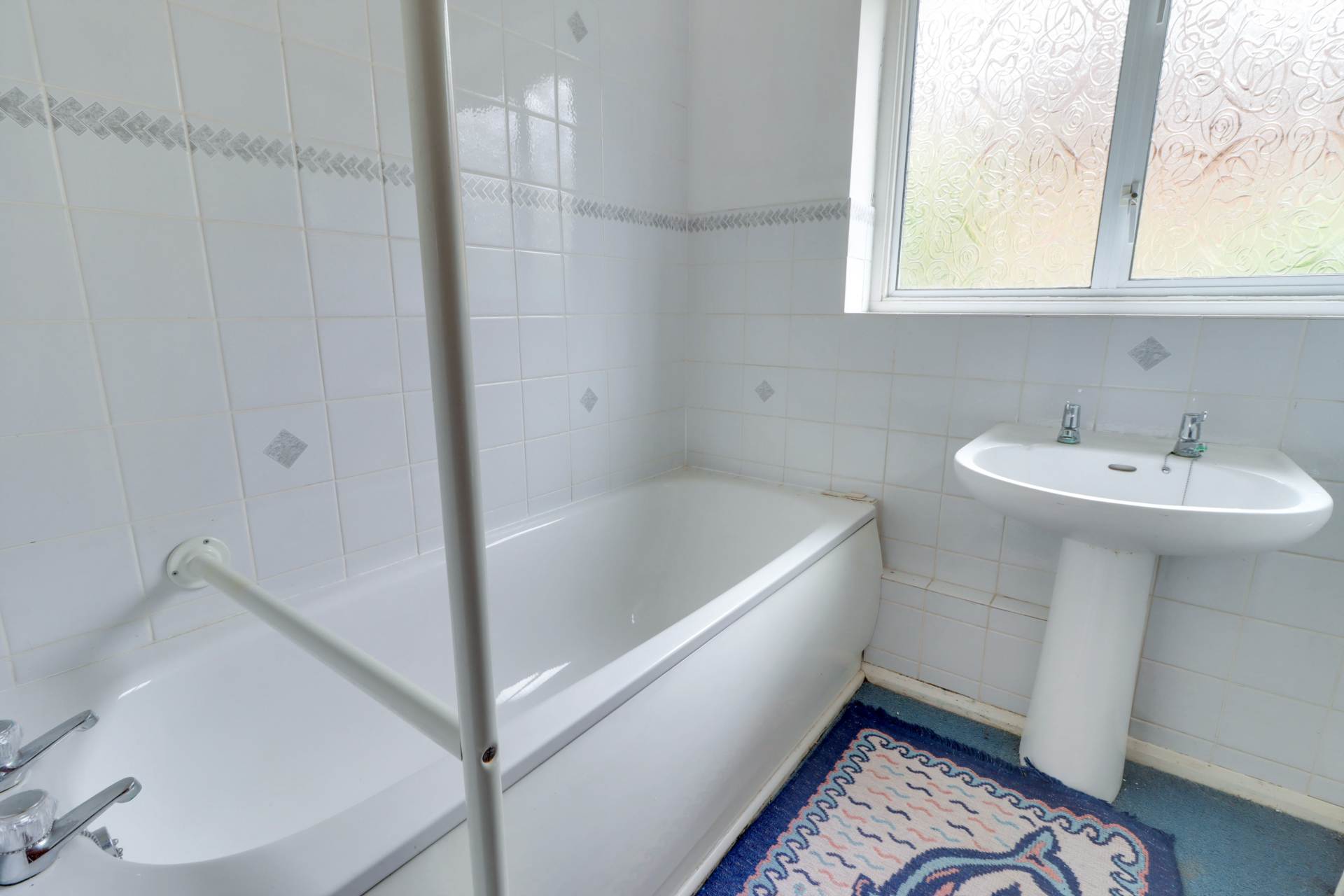 Church Road, Earley, Image 15