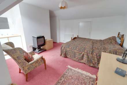Church Road, Earley, Image 11
