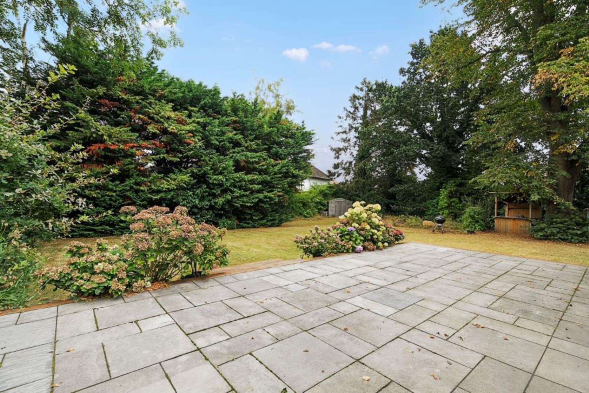 Wokingham Road, Earley, Image 18