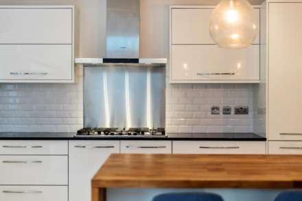 Wokingham Road, Earley, Image 10