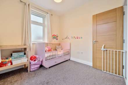 Wokingham Road, Earley, Image 15