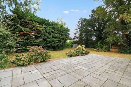 Wokingham Road, Earley, Image 18