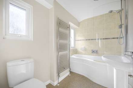 Luckmore Drive, Earley, Image 14