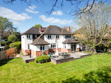 Luckmore Drive, Earley, Image 4