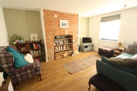 2 Bedroom Apartment, Coley Hill, Reading