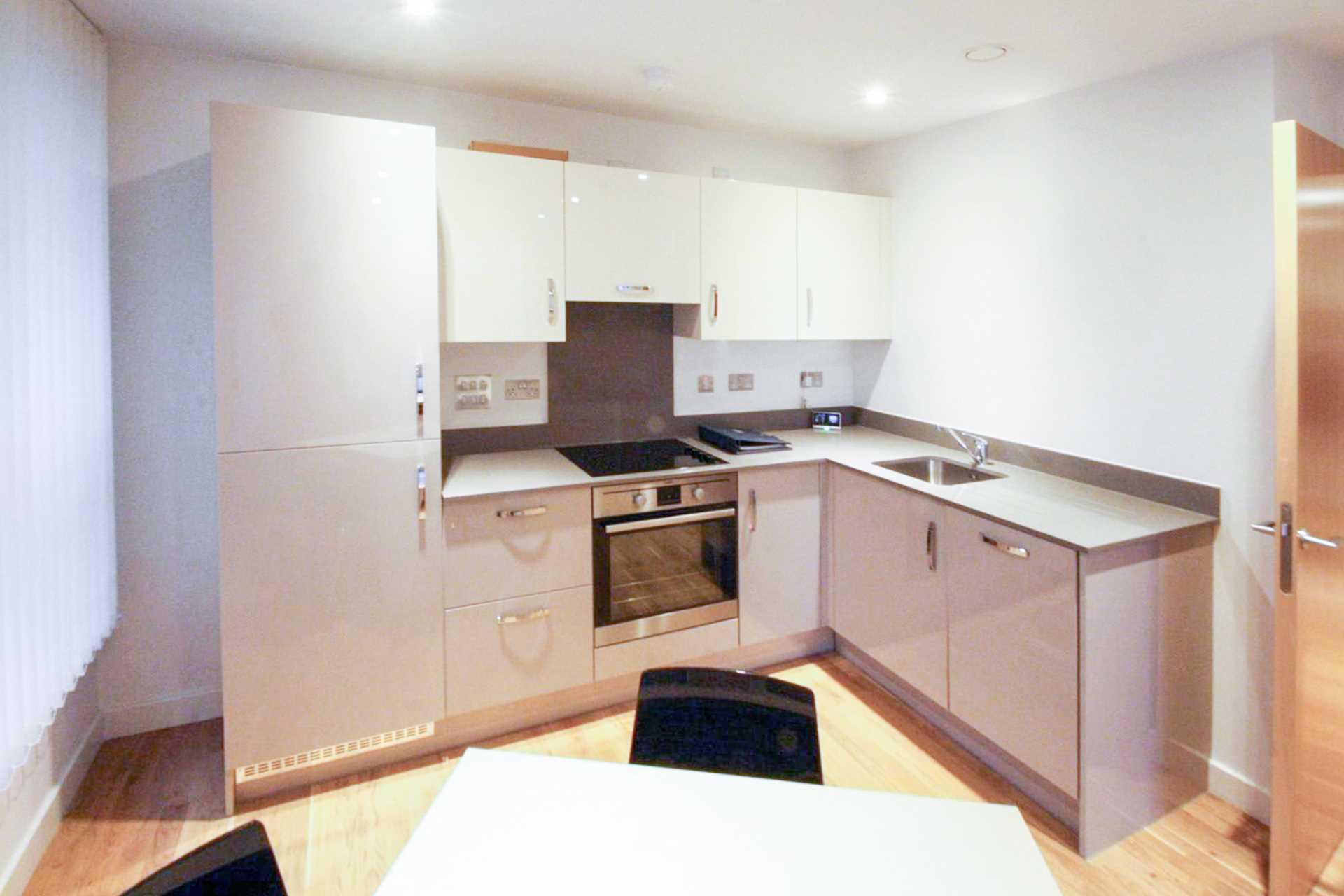 Alfred Street, Reading, Image 6