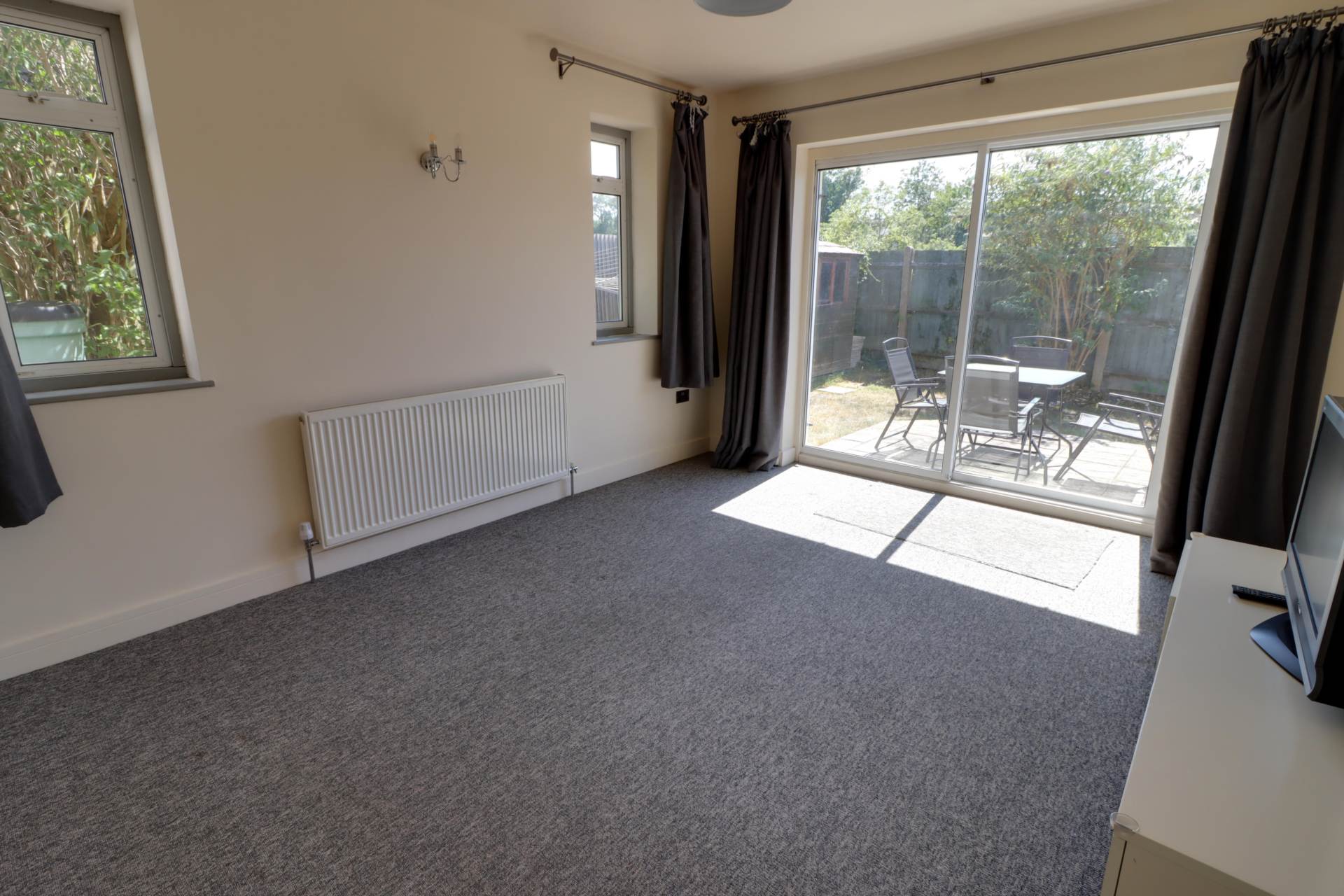 Anderson Avenue, Earley, Image 4