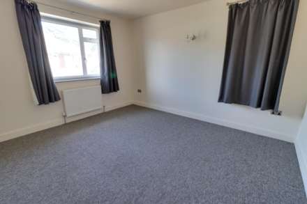 Anderson Avenue, Earley, Image 5