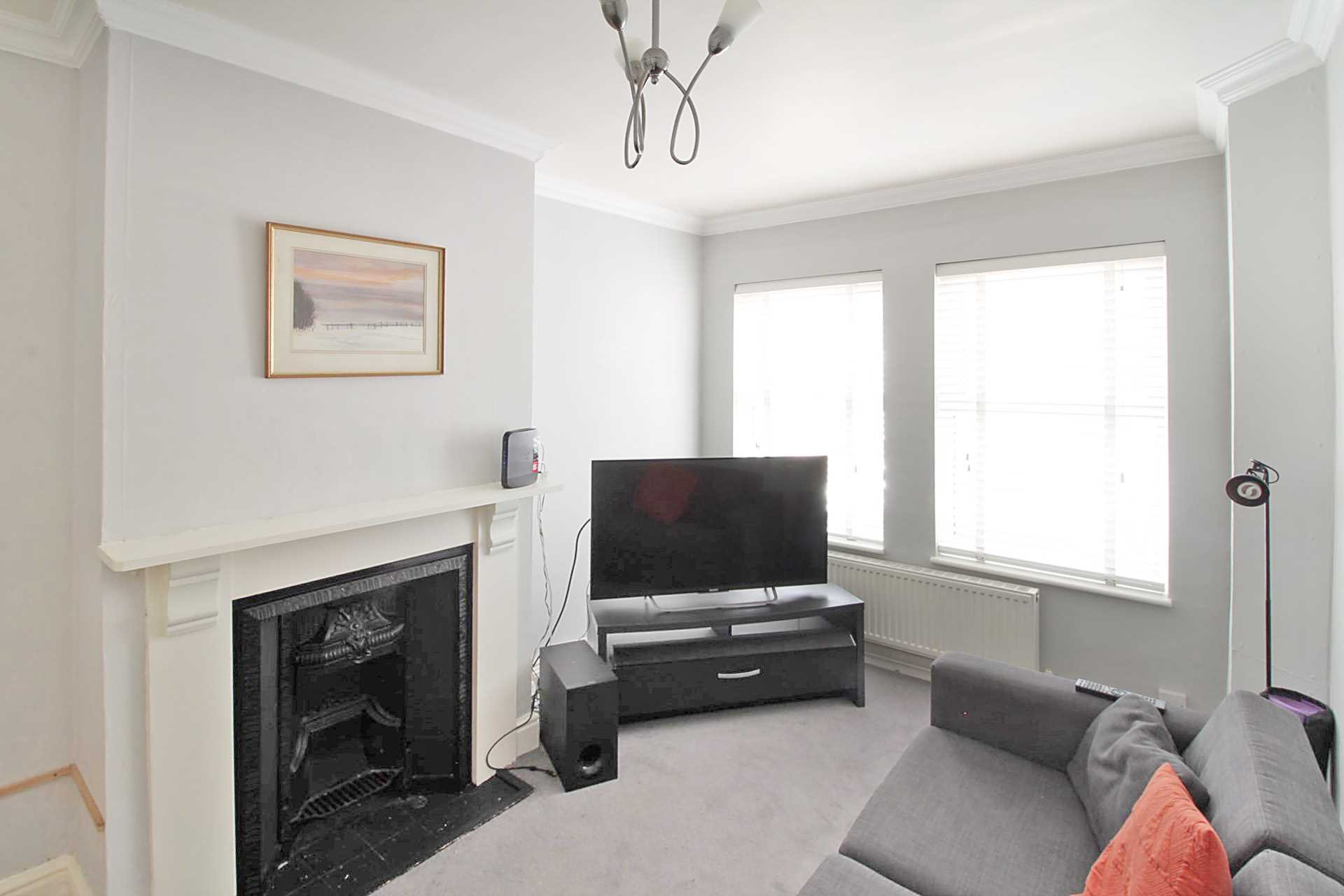 Pitcroft Avenue, Reading, Image 2