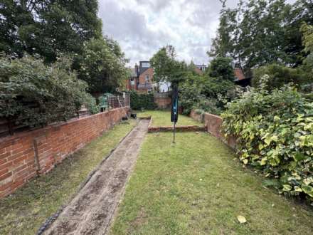 Palmer Park Avenue, Reading, Image 13