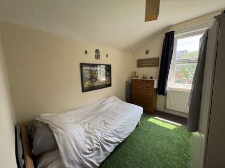 Palmer Park Avenue, Reading, Image 9