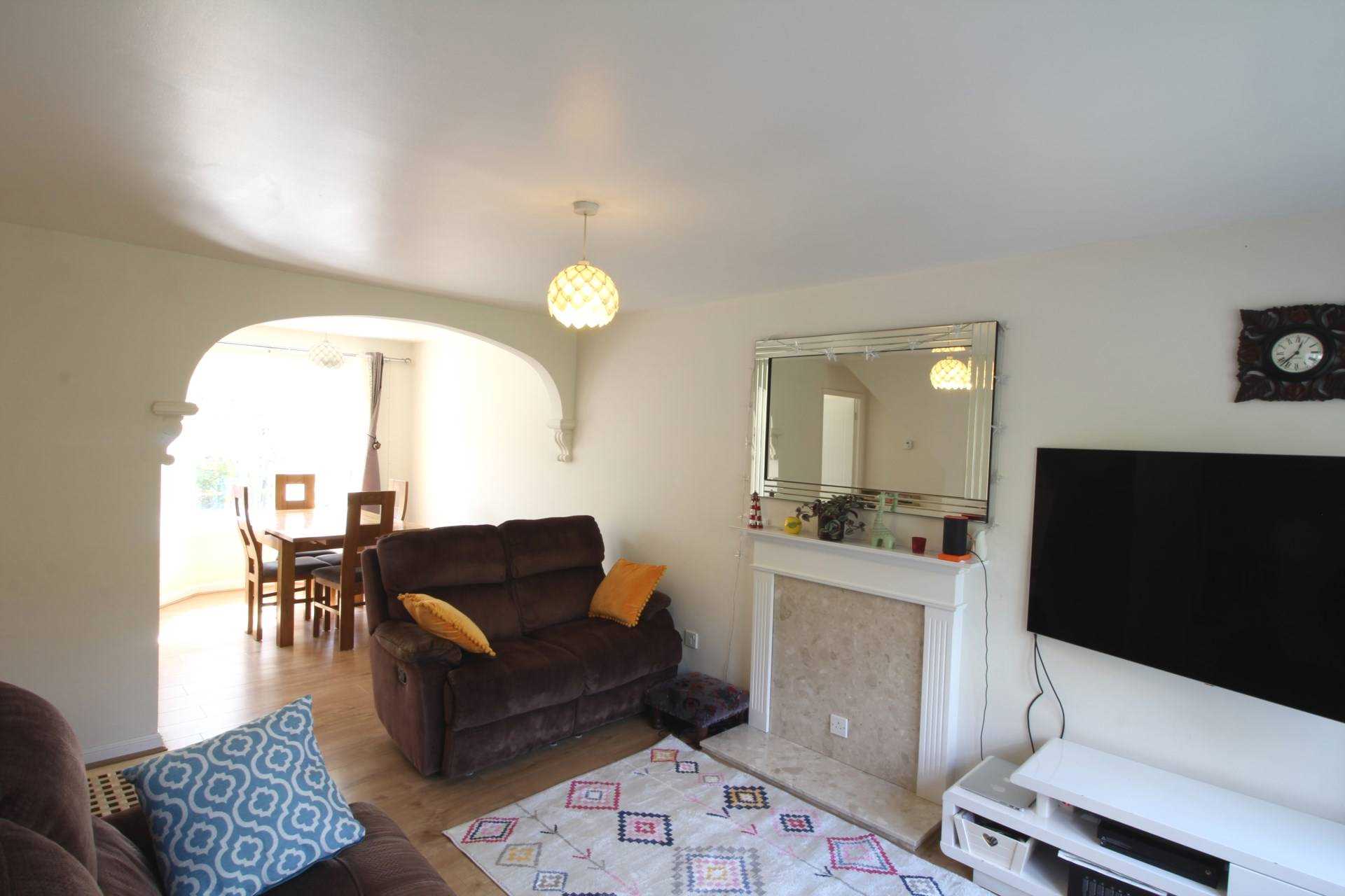 Warbler Drive, Lower Earley, Image 2