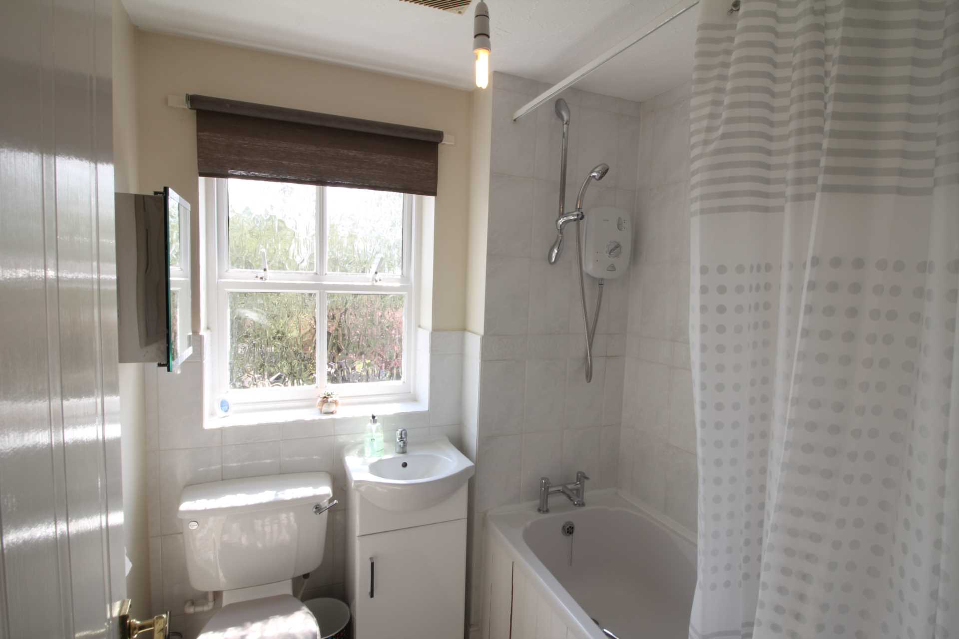 Warbler Drive, Lower Earley, Image 7